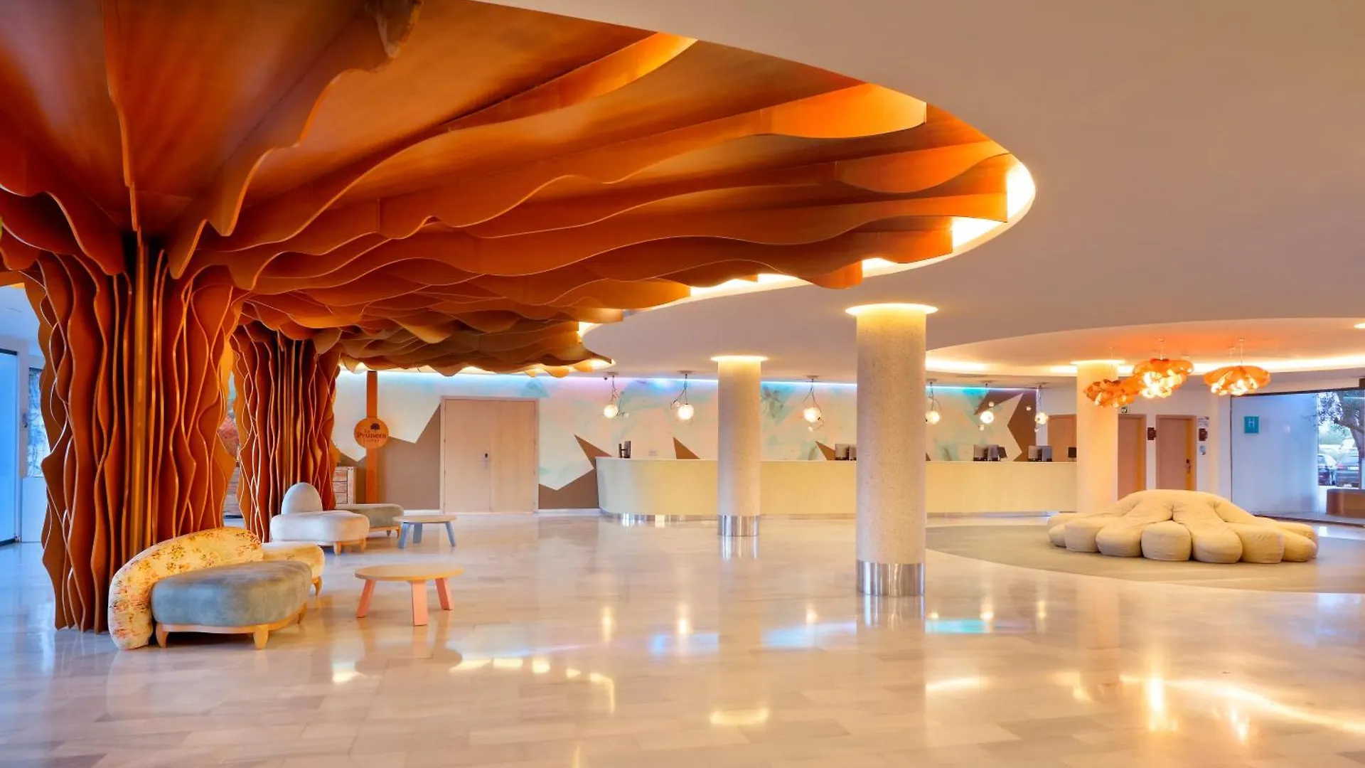 Grand Palladium White Island Resort & Spa Playa d'en Bossa Hotel